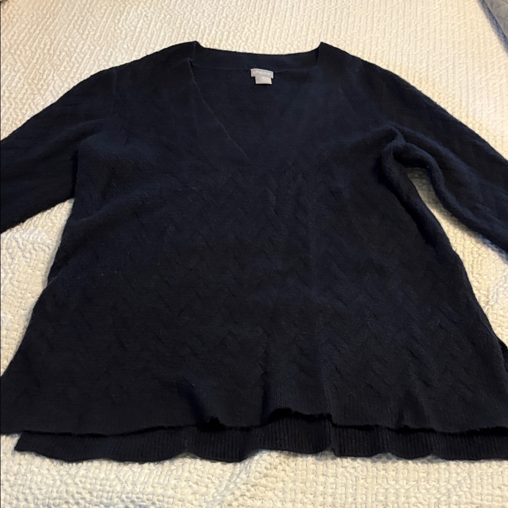 Chico's Elegant Navy V-Neck Sweater
